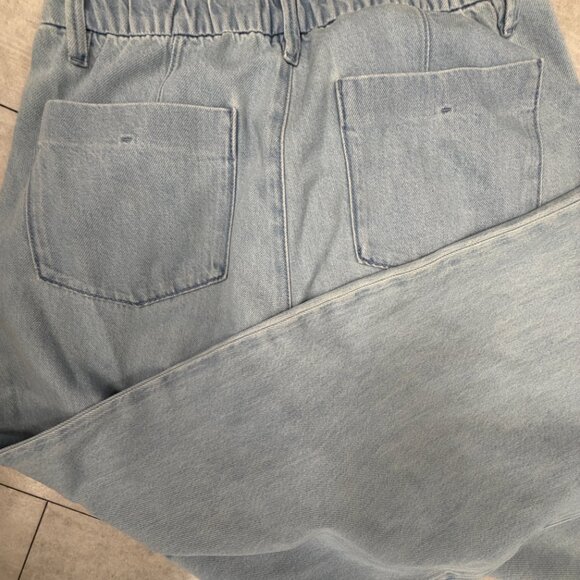 UNIQLO women’s Drapey Denim  pants- M - Picture 6 of 10
